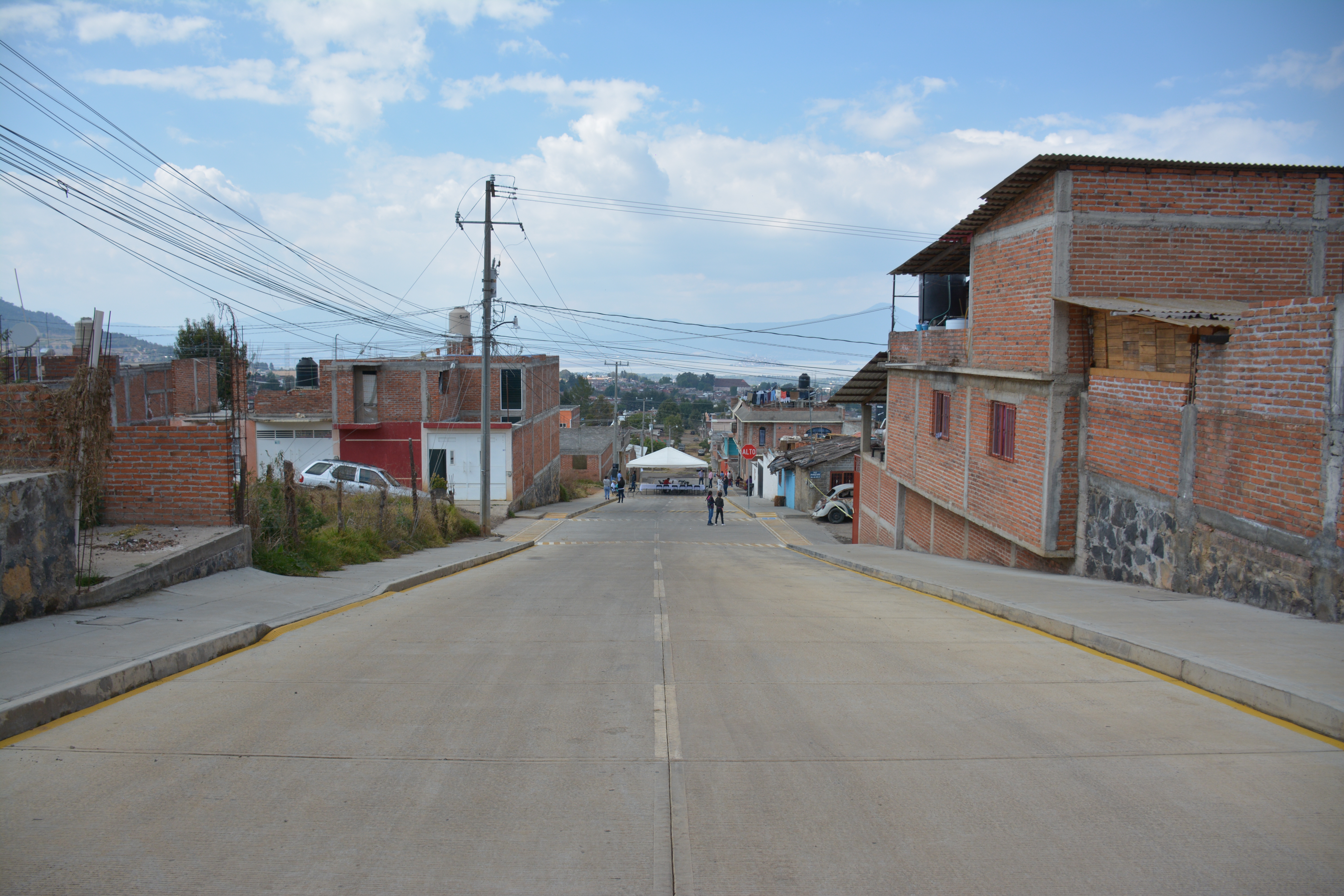 Inauguran obras de rehabilitación de línea hidráulica y sanitaria en Huecorio y colonias Ibarra y Los Cedros