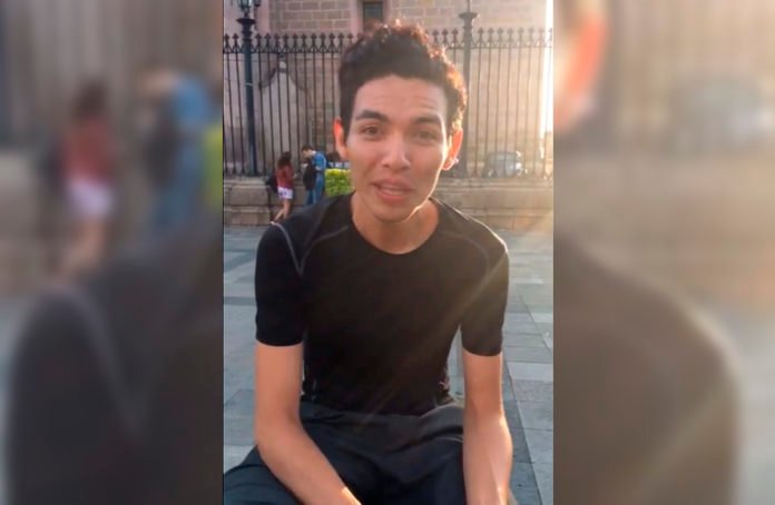 Pareja denuncia homofobia de un museo de Morelia por sacarlos sin motivo