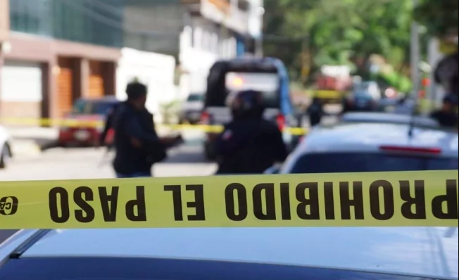 Grupo armado desata balacera en Tepalcatepec, Michoacán (VIDEO)
