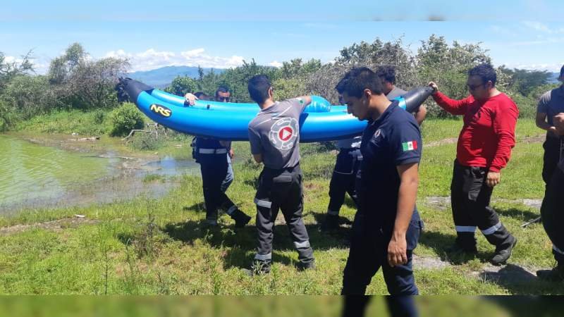 Rescatan cuerpo de un joven ahogado en la presa Caltzontzin