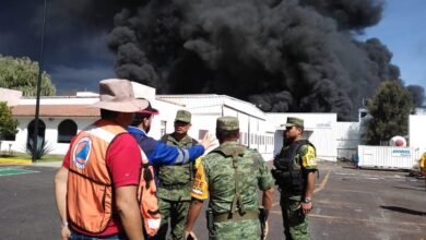 Explosión incendia dos fábricas de Morelia