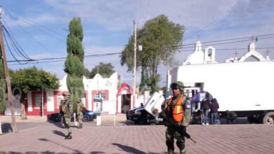 Lanzan granada a la presidencia municipal de Tochtepec, Puebla