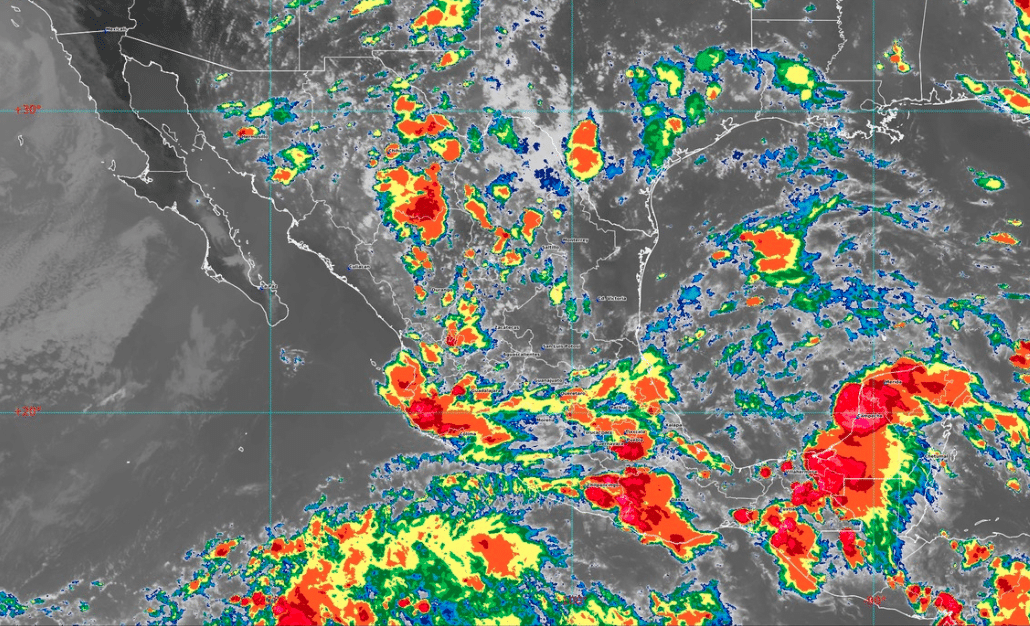 Localizan posible desarrollo ciclónico frente a Michoacán