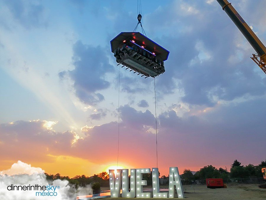 Dinner in the Sky ¿en Pátzcuaro? Dinner in the Sky ¿en Pátzcuaro?