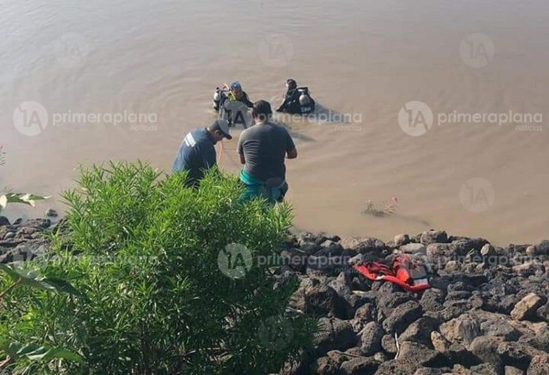 Encuentran a pescador ahogado en el Lago de Pátzcuaro