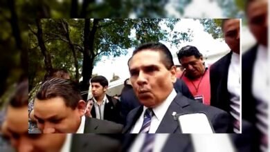 Evade Silvano preguntas de seguridad y se pone a silbar