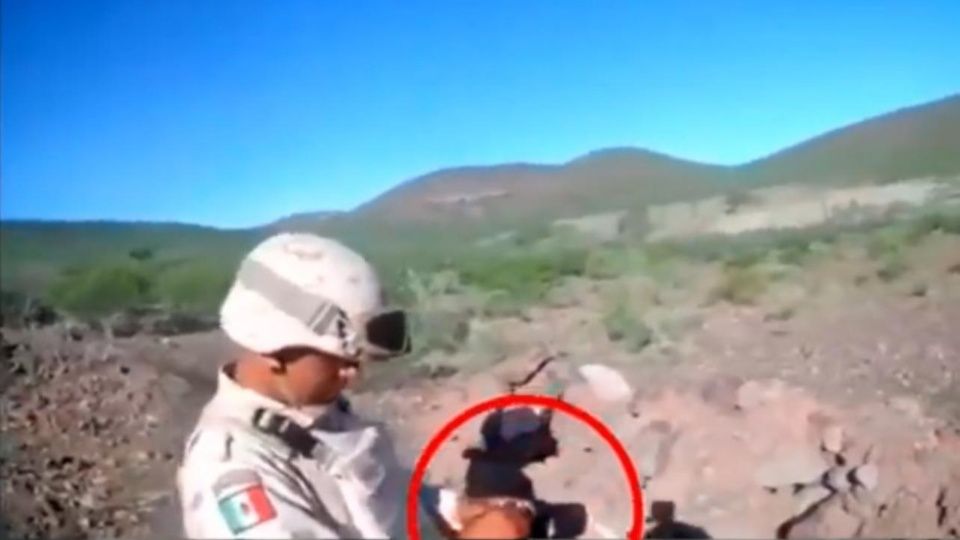 VIDEO: Granada le explota en la mano a un soldado en Coahuila