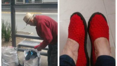 Don José es de Michoacán y vende zapatos tejidos para ayudar a su familia