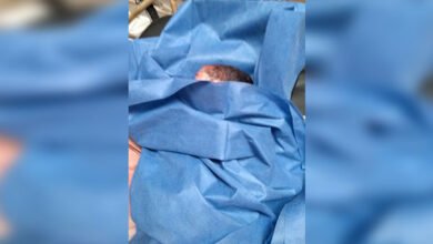 Mujer da a luz en la Catedral de Morelia