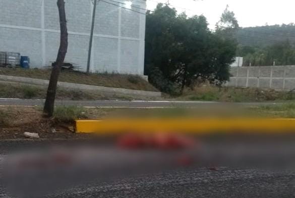 Hombre muere al ser atropellado varias veces en la Pátzcuaro-Morelia