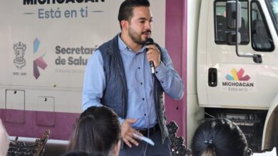 Alcalde de Tanhuato pagará recibos de luz de las familias con su salario