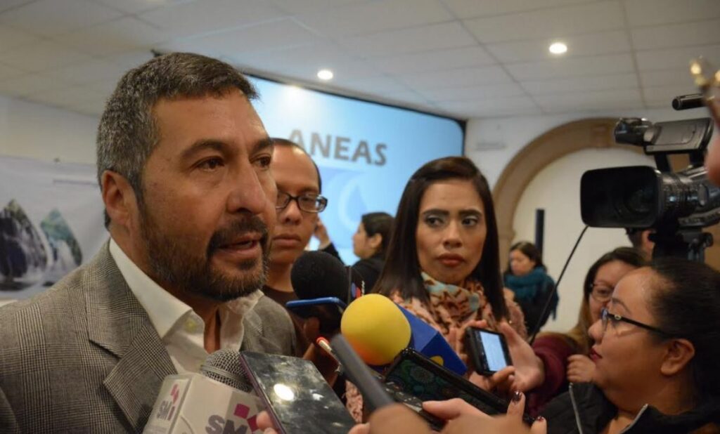 Víctor Báez presiente acuerdos para reactivación económica en Pátzcuaro
