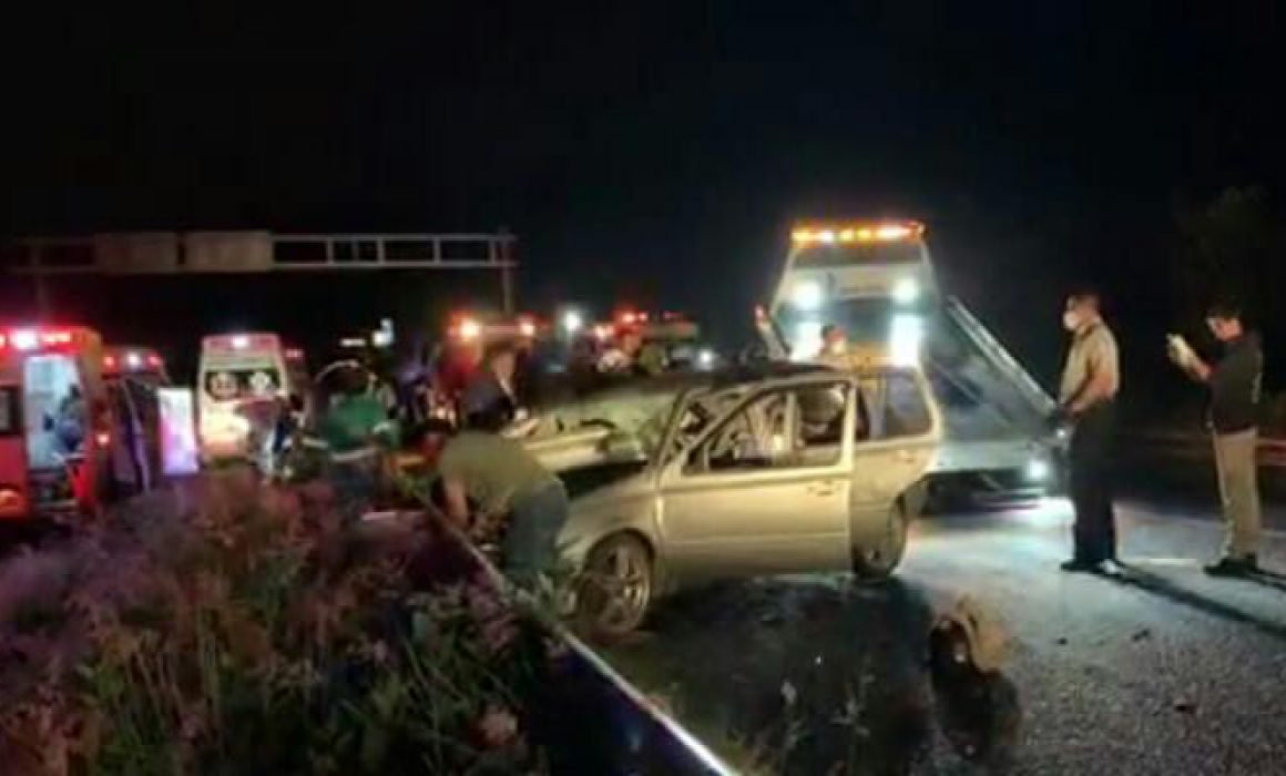Fallecen en trágico accidente en carretera de Michoacán