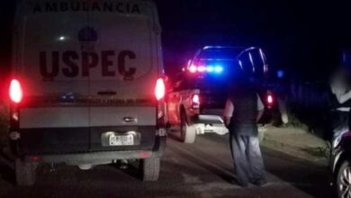 Hallan 2 cuerpos maniatados y baleados en Uruapan, Michoacán