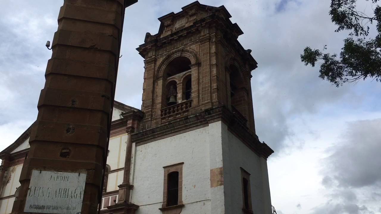VIDEO: Hacen resonar campanas de Pátzcuaro por Grito de Independencia