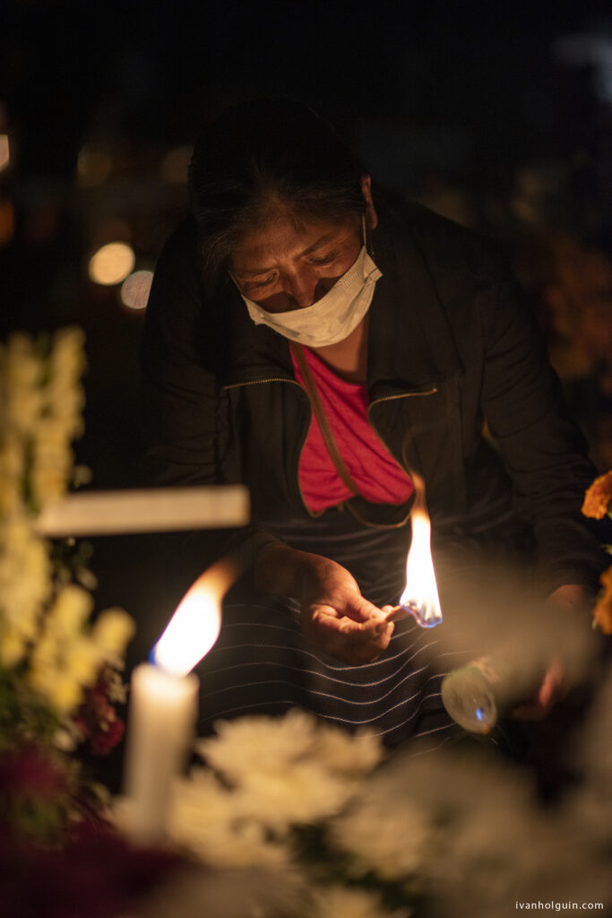 GALERÍA: Noche de Ánimas o Día de Muertos en Pátzcuaro