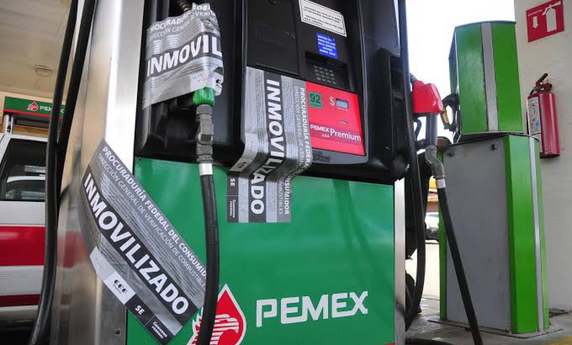 Gasolinera de Pátzcuaro, Michoacán es suspendida por no dar litros completos
