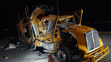 Tráiler choca contra 3 tractocamiones en la carretera Pátzcuaro-Cuitzeo