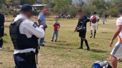 Dispersan partido de futbol en Tarímbaro, Michoacán