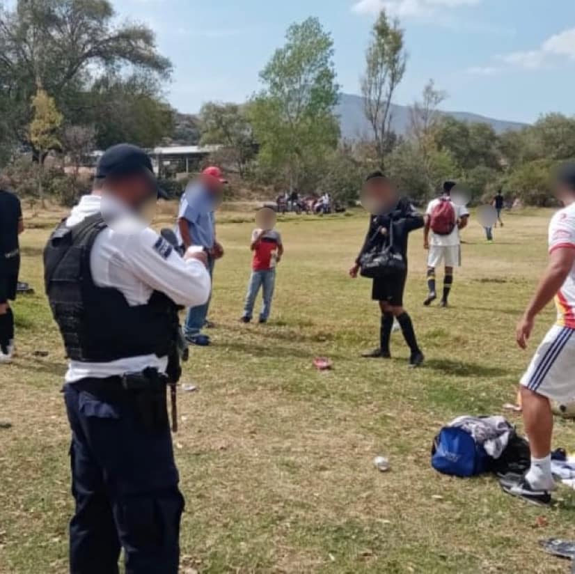 Dispersan partido de futbol en Tarímbaro, Michoacán