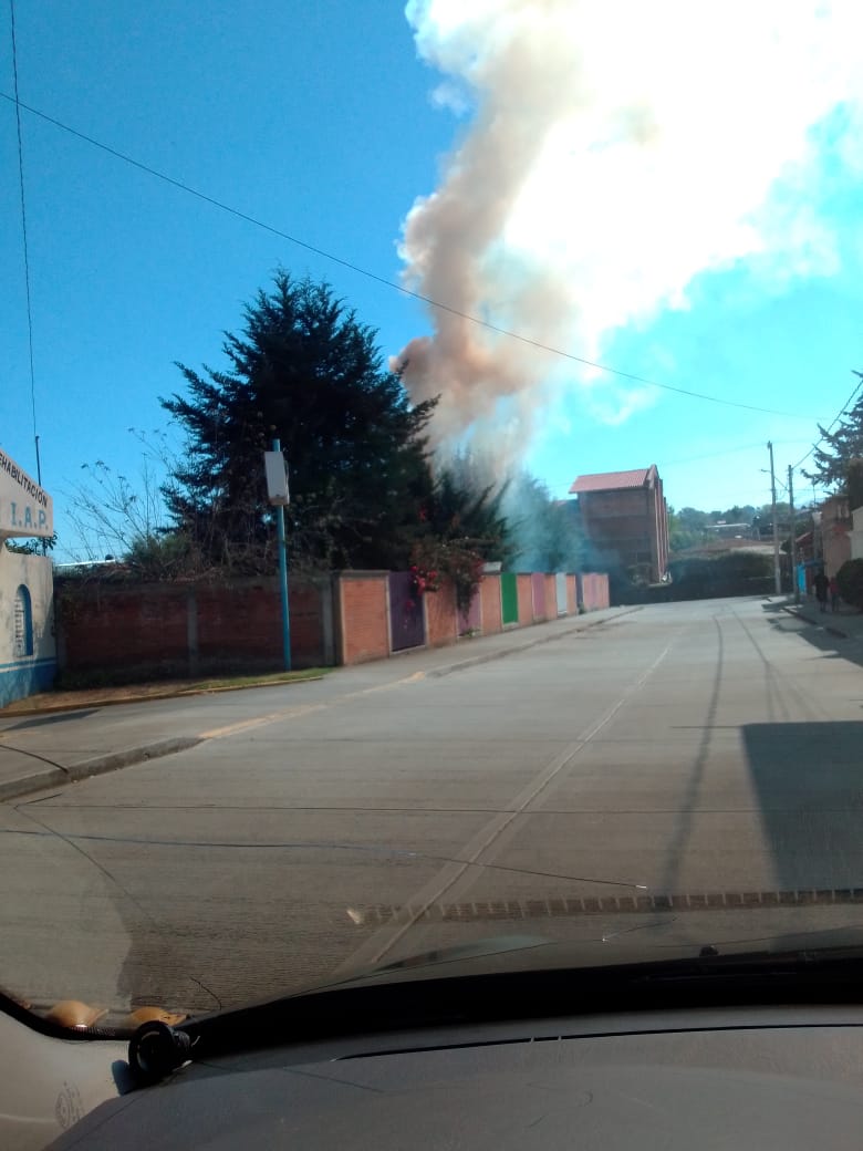 FOTOS: Se origina incendio en kínder de Pátzcuaro