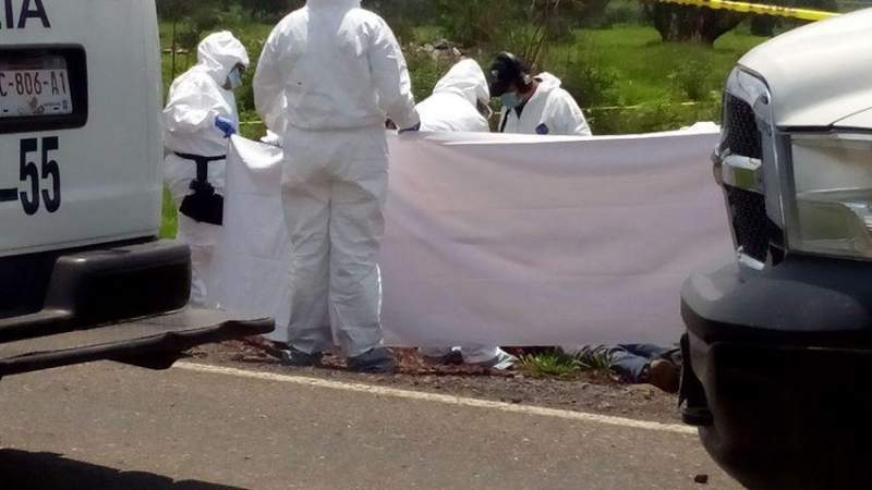 Hallan 5 cadáveres en Opopeo, Michoacán