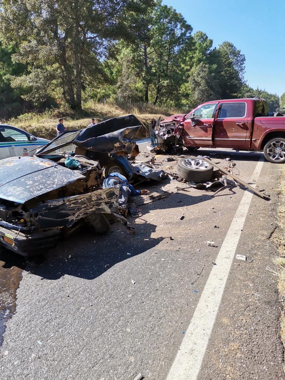 FOTOS: Trágico ACCIDENTE en la carretera Pátzcuaro-Uruapan