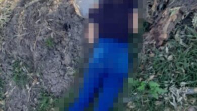 Una mujer de entre 20 y 25 años fue asesinada a balazos en Michoacán