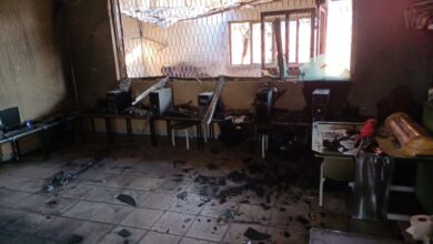 Vandalizan y prenden fuego a escuelas de Michoacán