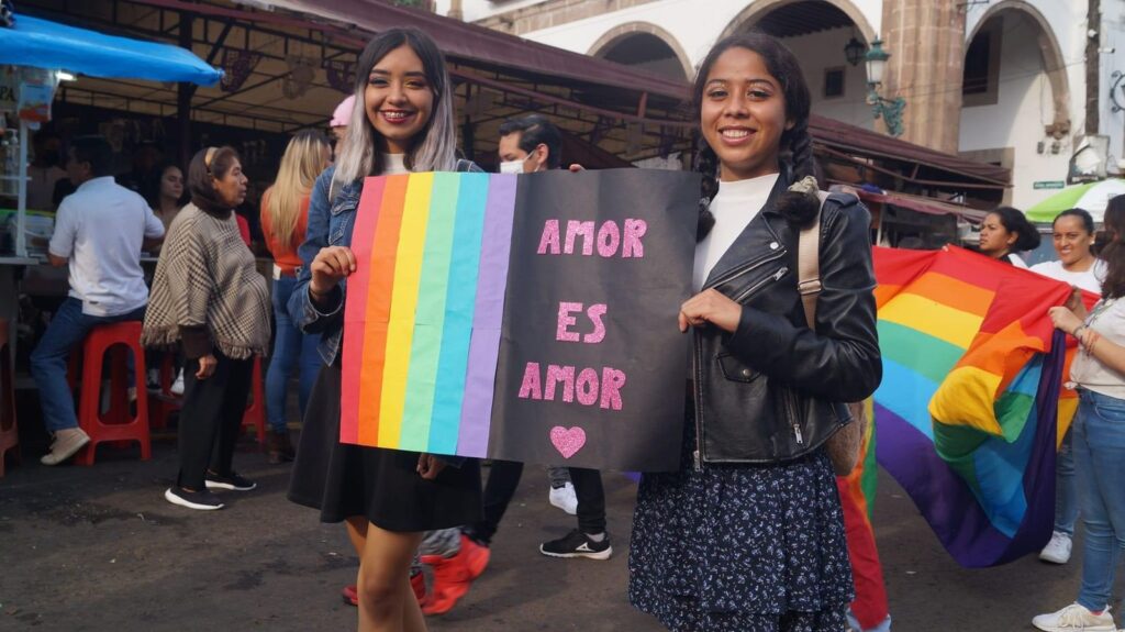 primera marcha gay quiroga michoacan