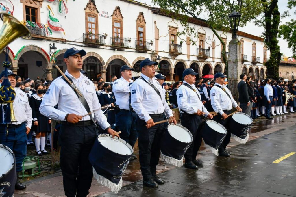 banda de guerra en Pátzcuaro