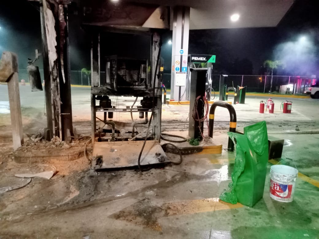gasolinera incendiada michoacan