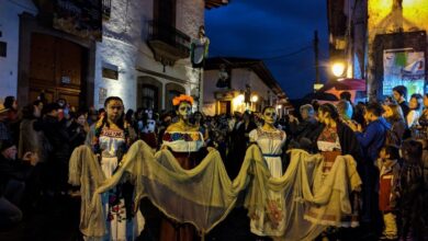 noche de animas patzcuaro policia