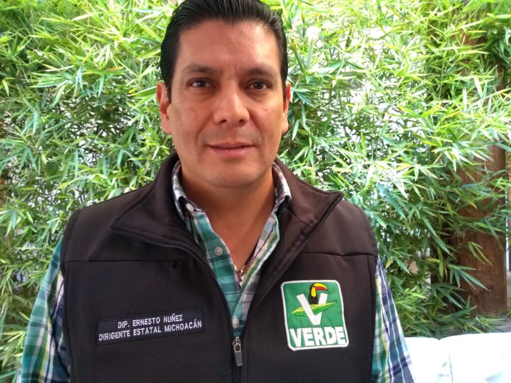 líder del Partido Verde Ecologista de México (PVEM) en Michoacán, Ernesto Núñez
