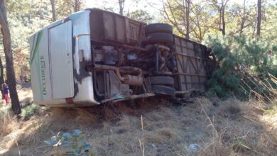 Identifican al peregrino muerto al accidentarse autobús en la carretera Carácuaro - Tacámbaro