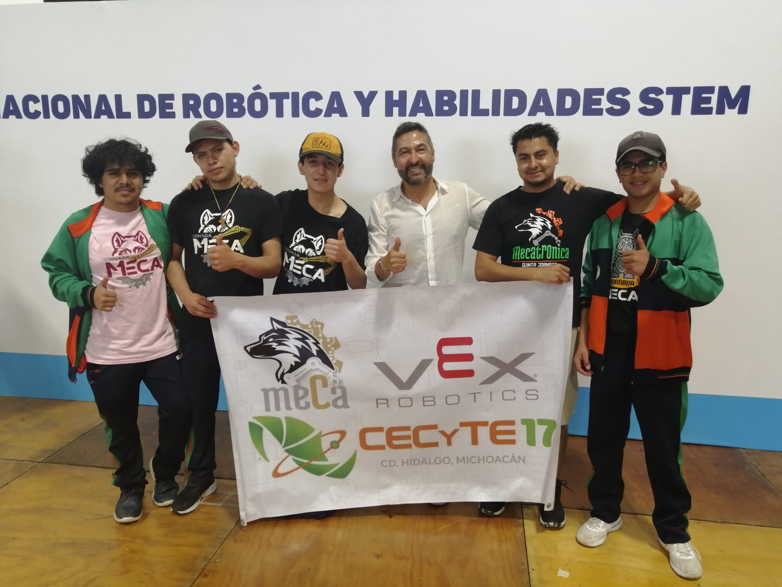 Alumnos de Michoacán clasifican al Mundial de Robótica