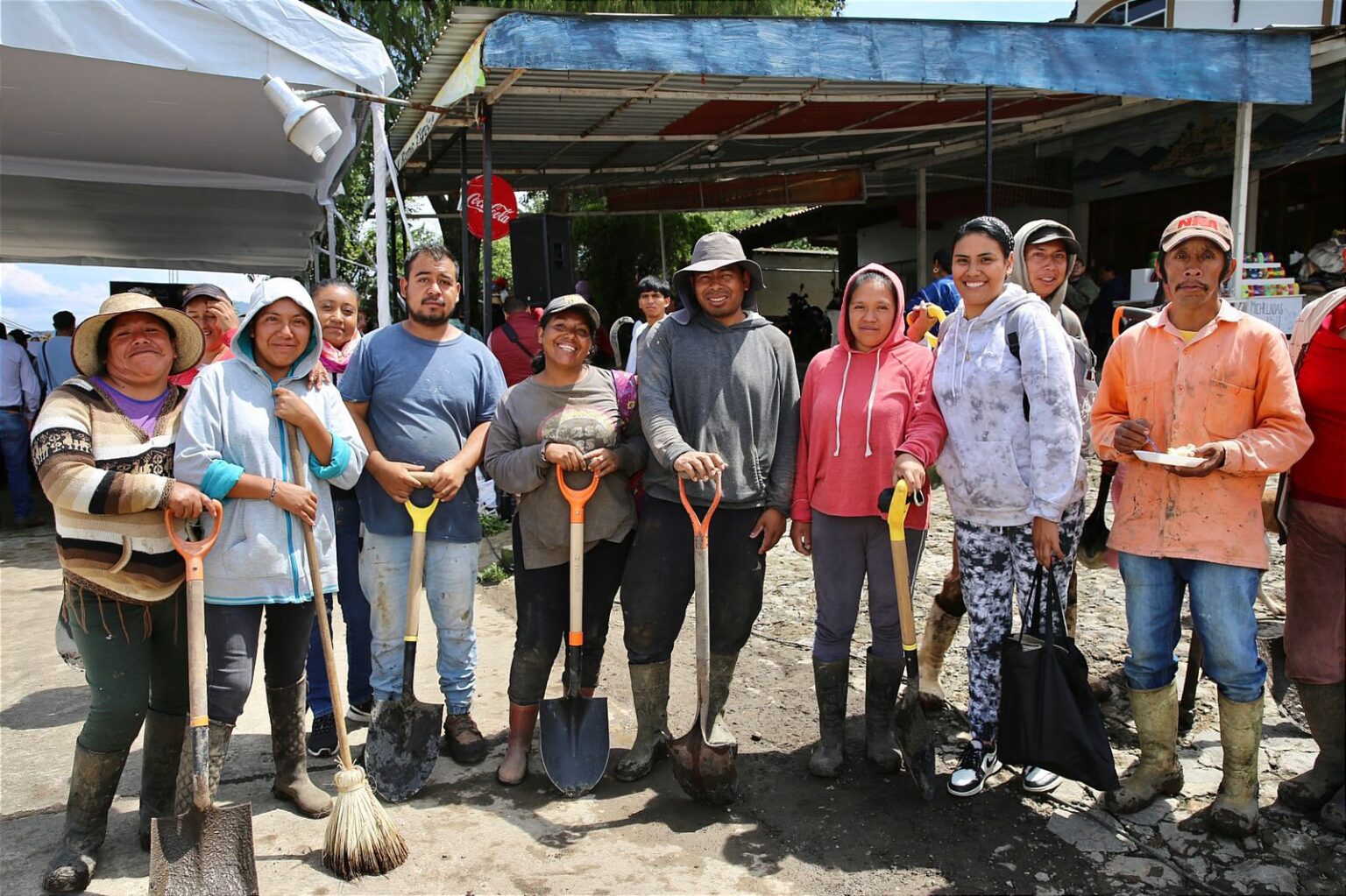 Asegura Bedolla empleo temporal en 2025 para rehabilitación del lago de