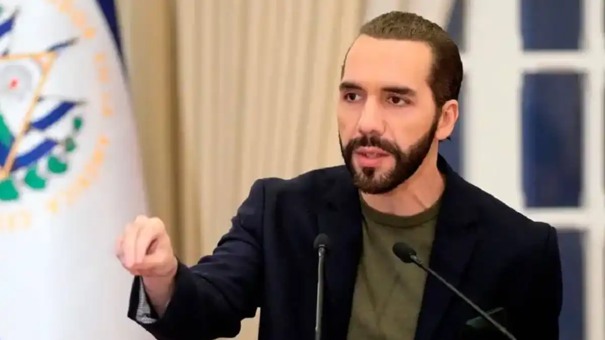 Bukele prohíbe el uso de lenguaje inclusivo en escuelas públicas de El Salvador