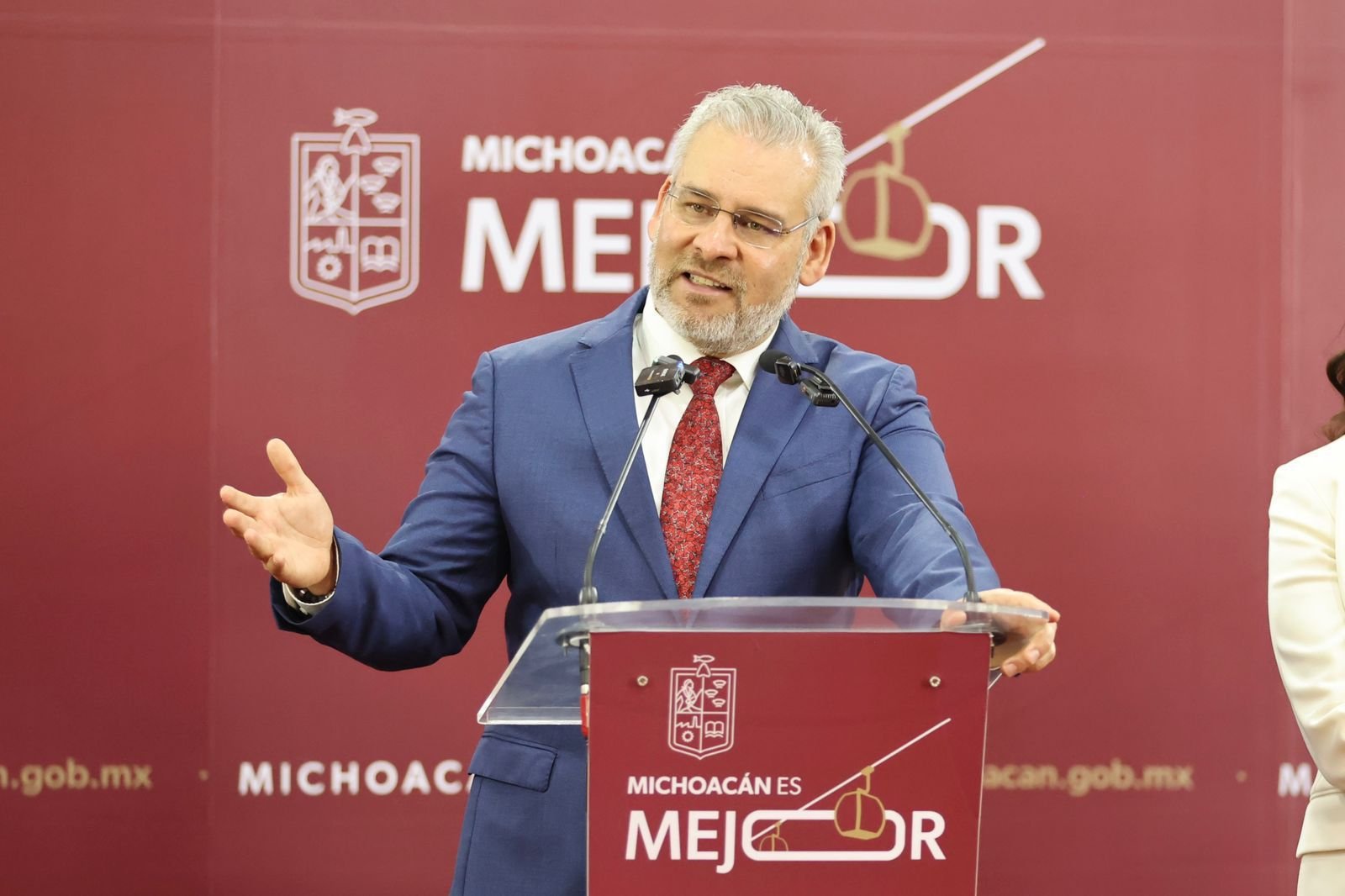 Alfredo Ramírez Bedolla DATA